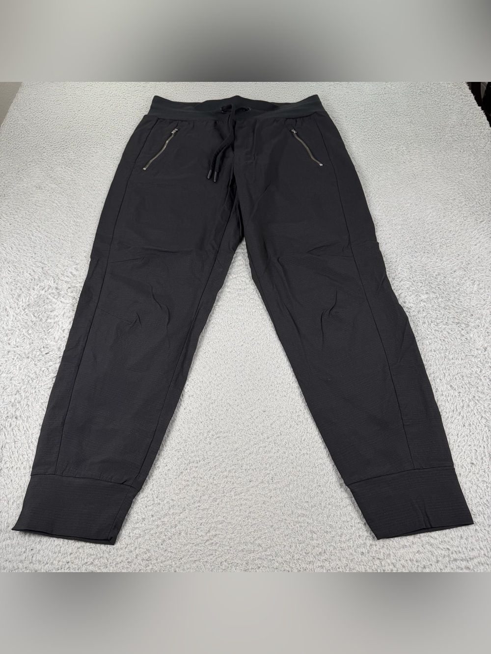 Athleta Trekkie North Joggers Womens 4 Black Drawstrings Athletic Preppy Pockets